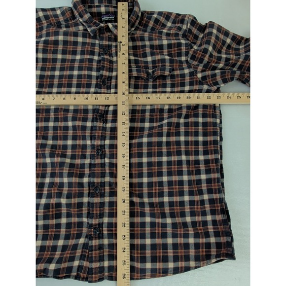 Patagonia Lightweight Fjord Plaid Flannel Shirt Mens L Blue Plaid Outdoor Hiking - Picture 11 of 12